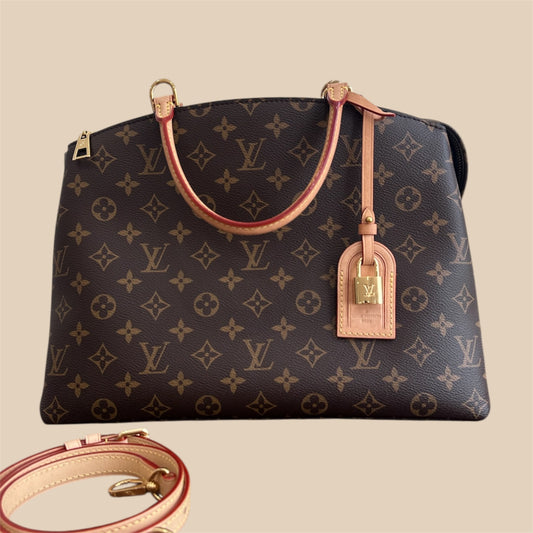Grand Palais Louis Vuitton