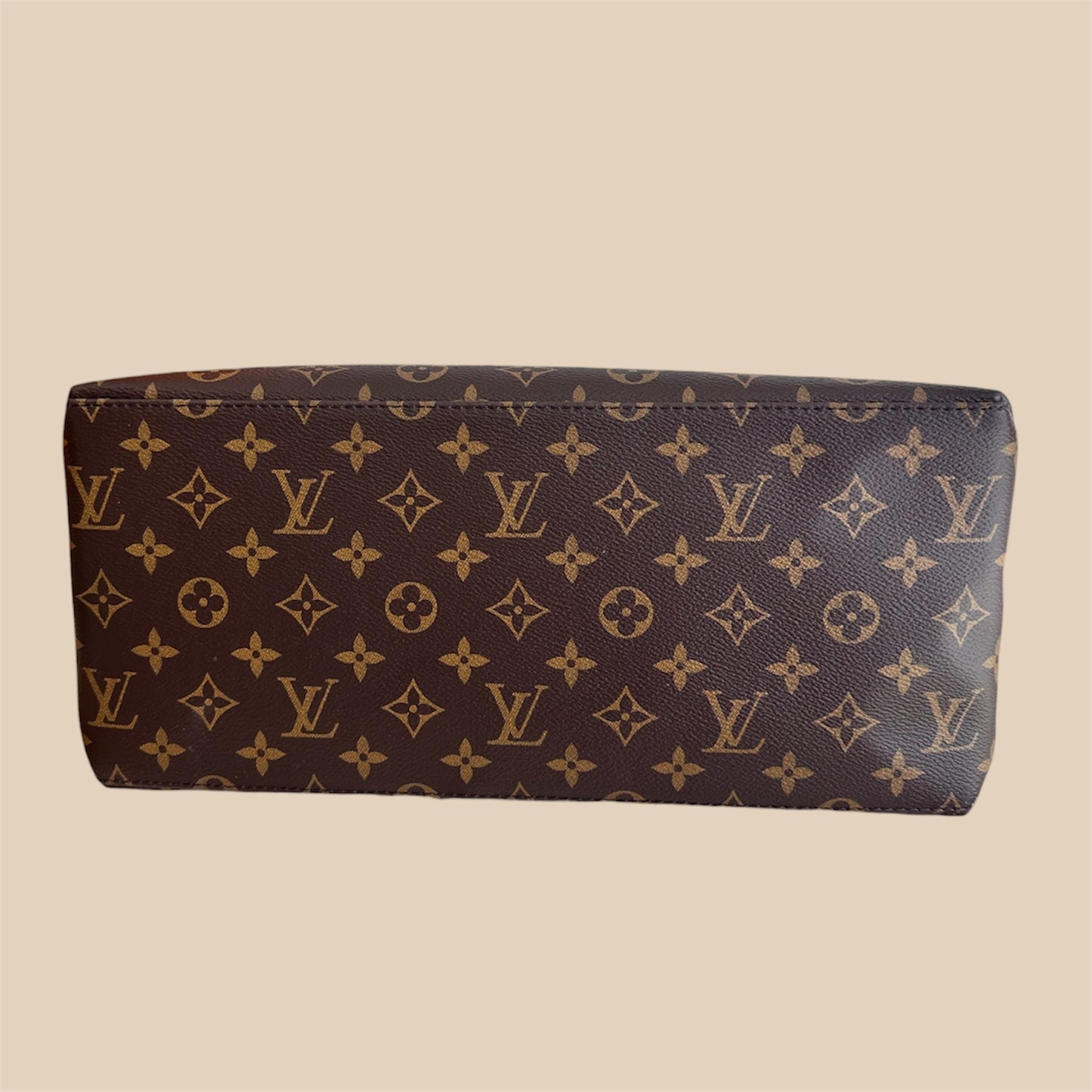 Grand Palais Louis Vuitton