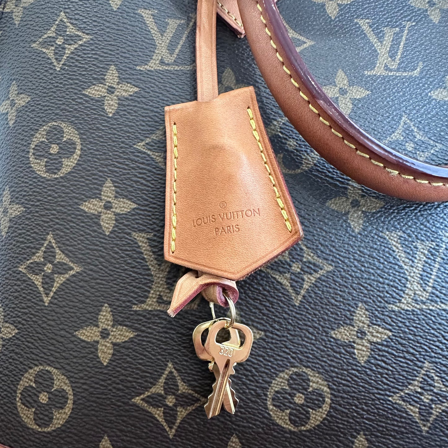 Alma PM Louis Vuitton