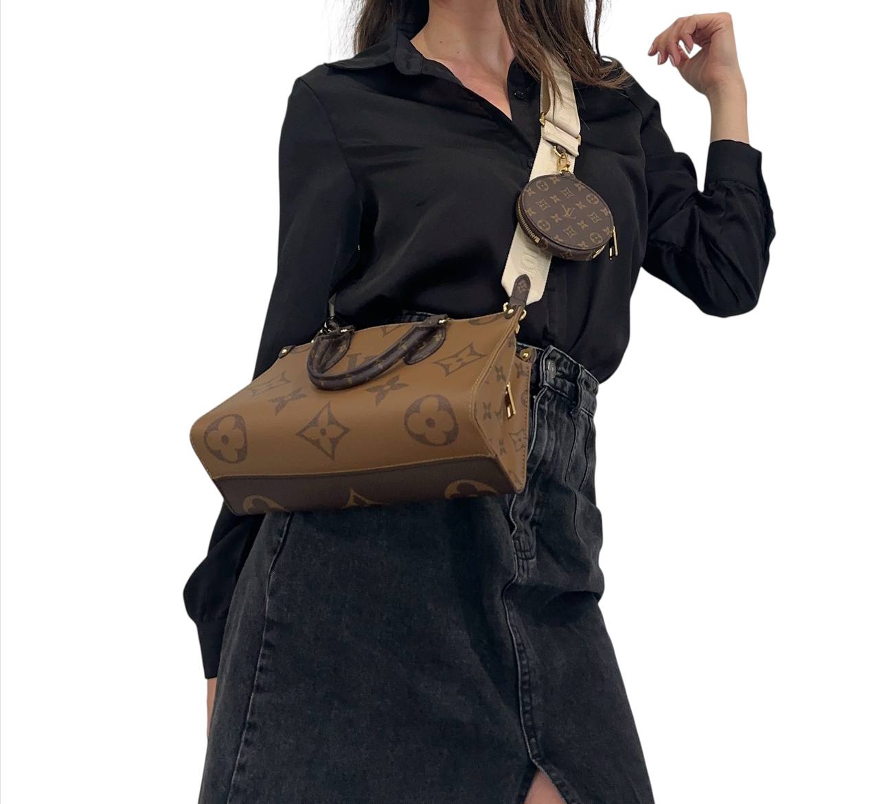 Louis Vuitton Onthego East West in tela monogram reverse
